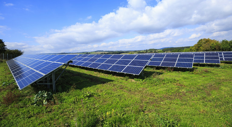 Field of solar panels